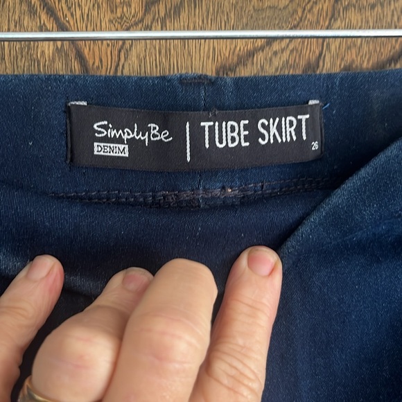 Women’s Simply Be MIDI Jean Skirt-size 26 - Picture 2 of 5